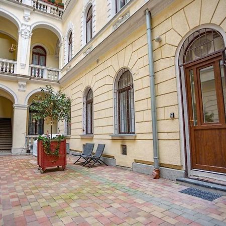 בודפשט Boutique Apartment In Akacfa Street מראה חיצוני תמונה